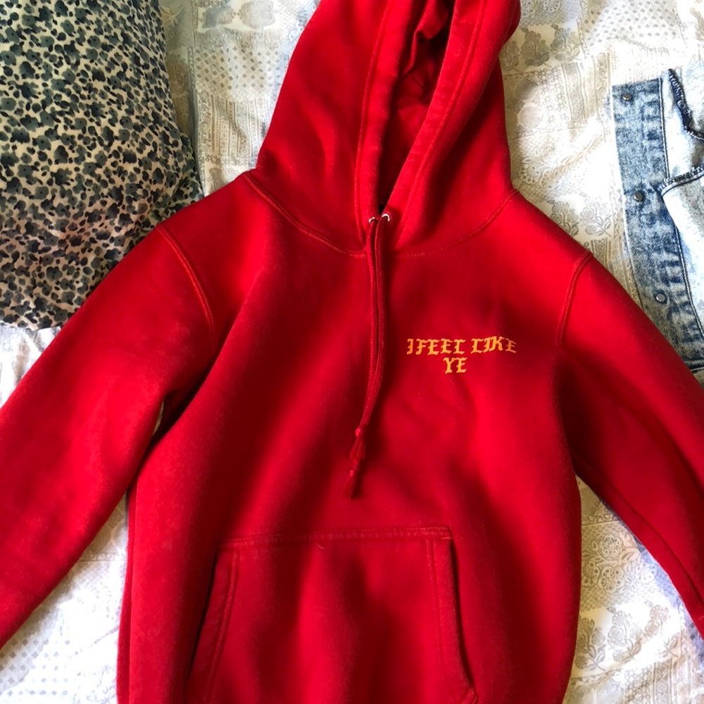 Ye hoodie size s No flaws just too small for me